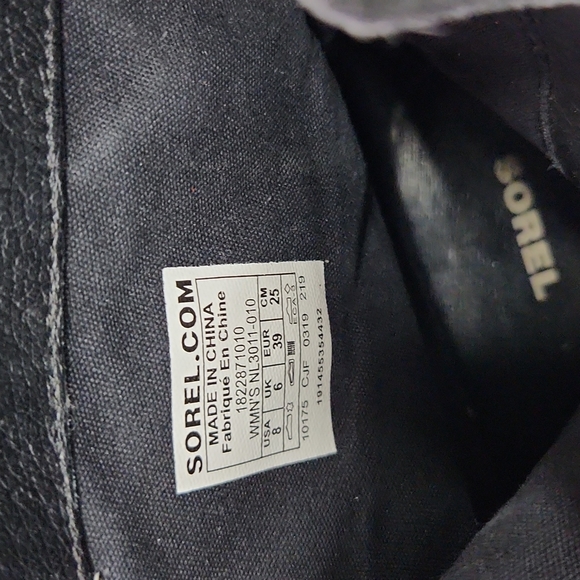 SorelBlack Phoenix Leather Zip Ankle Boots/Booties - Picture 9 of 11